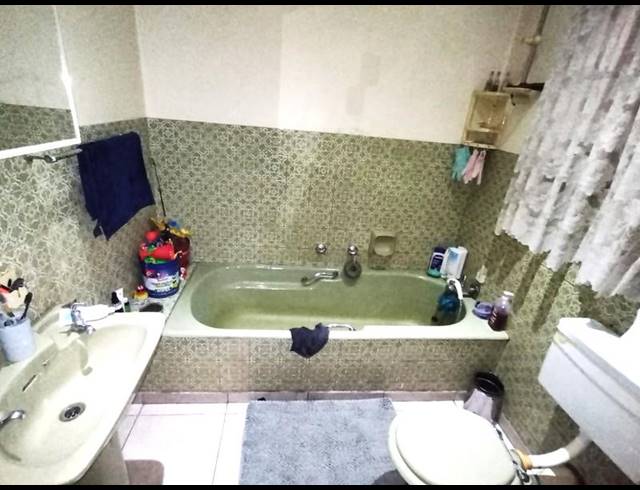 6 BEDROOM HOUSE FOR SALE IN KLIPRIVIER